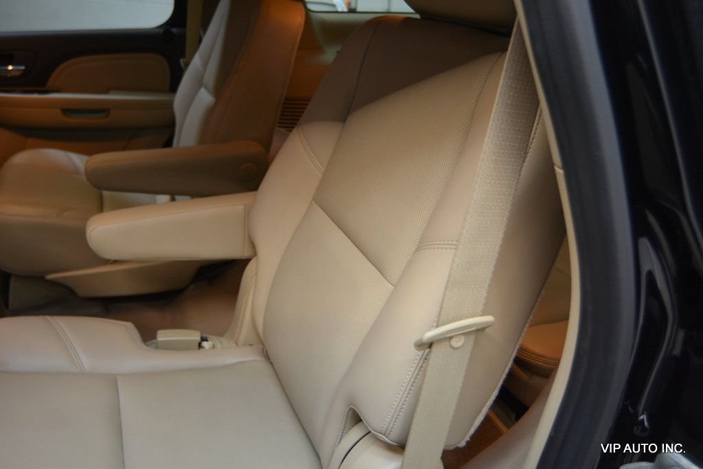 Used 2013 GMC Yukon Denali AWD/4WD image 37