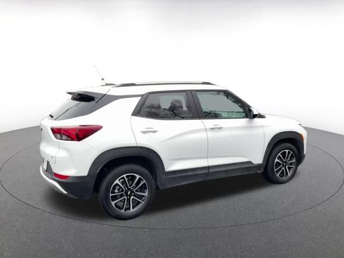 Used 2025 Chevrolet TrailBlazer LT image 15