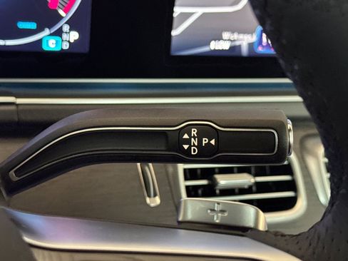 New 2025 Mercedes-Benz GLS 580 4MATIC image 26