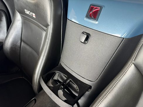 Used 2008 Saturn Sky Red Line RWD image 15