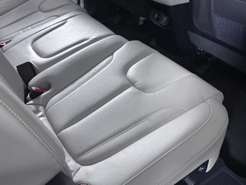 Used 2022 Hyundai Palisade SEL w/ 8P Bench Seat Package FWD image 26