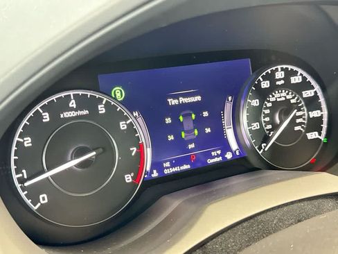 Used 2024 Acura RDX SH-AWD w/ Technology Package image 16