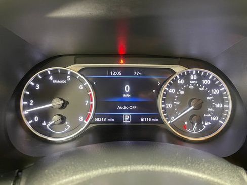 Used 2022 Nissan Sentra SR w/ Electronics Package FWD image 15