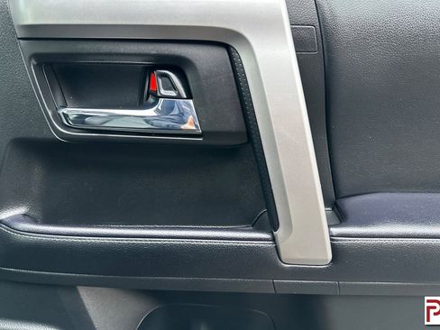 Used 2022 Toyota 4Runner SR5 Premium image 21