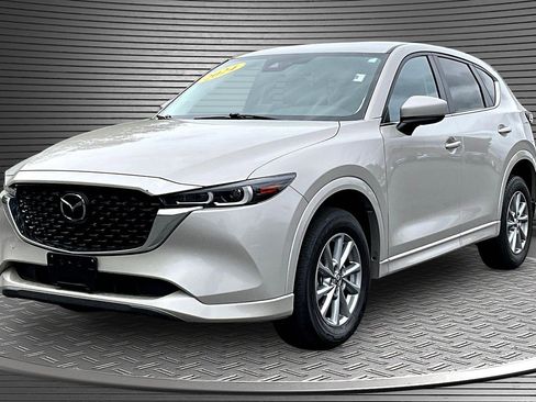 Used 2024 MAZDA CX-5 AWD 2.5 S w/ Select Package image 3