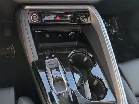 New 2025 Audi Q5 Premium Plus image 16