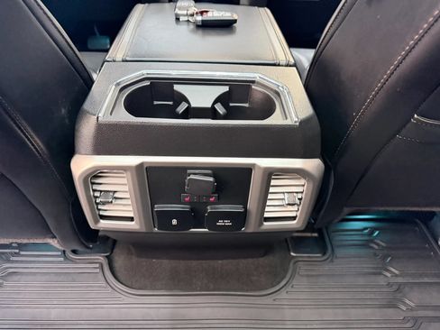 Used 2018 Ford F150 Platinum w/ Equipment Group 701A Luxury AWD/4WD image 28