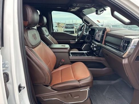 Used 2024 Ford F350 King Ranch w/ FX4 Off-Road Package image 12
