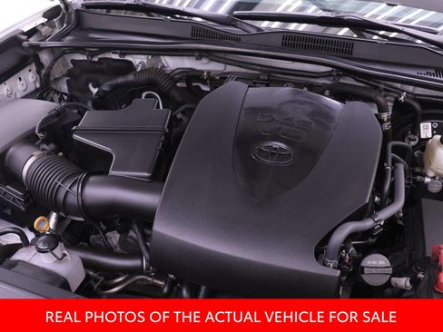 Certified 2023 Toyota Tacoma SR AWD/4WD image 17