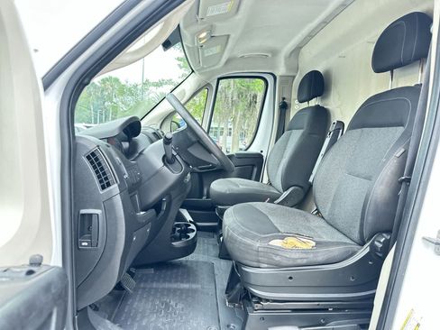 Used 2018 RAM ProMaster 2500 FWD image 13