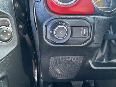 Used 2023 Jeep Wrangler Unlimited Rubicon w/ Xtreme 35 Tire Package image 11