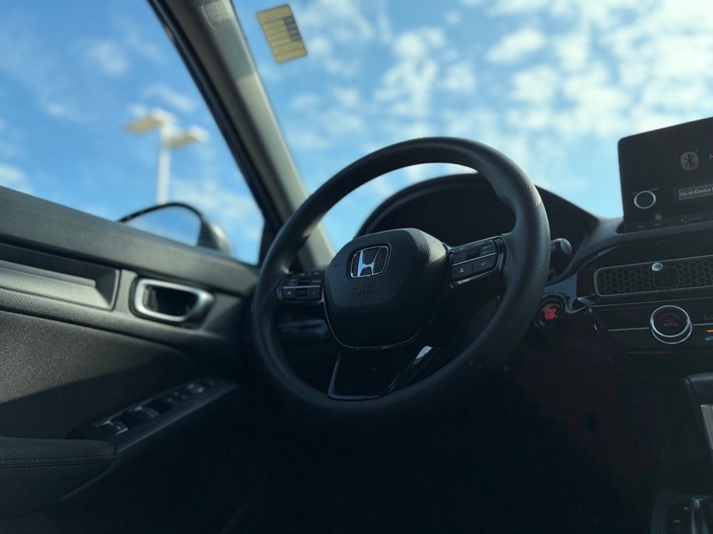 Used 2024 Honda Civic LX image 33