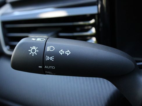 New 2026 Toyota Camry SE AWD/4WD image 30
