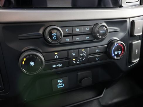 Used 2024 Ford F150 XL w/ Equipment Group 103A High AWD/4WD image 26