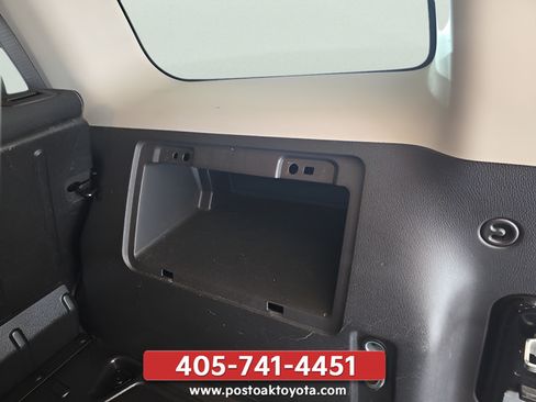 Used 2007 HUMMER H3 w/ Tactical Edition Package AWD/4WD image 21