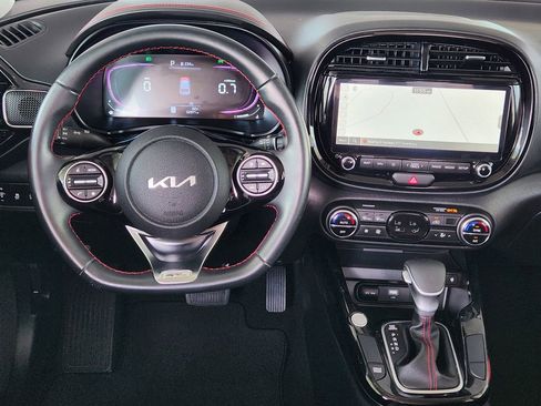 Used 2025 Kia Soul GT-Line FWD image 30