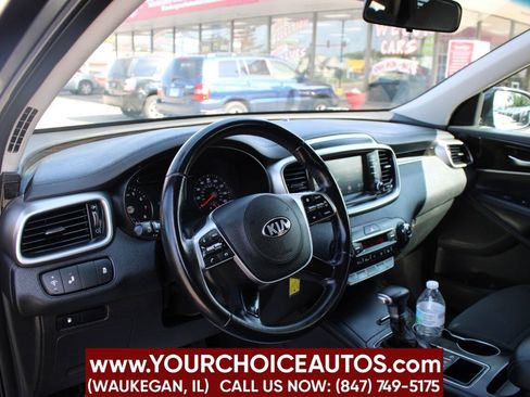 Used 2020 Kia Sorento LX w/ LX I4 Convenience Package AWD/4WD image 14