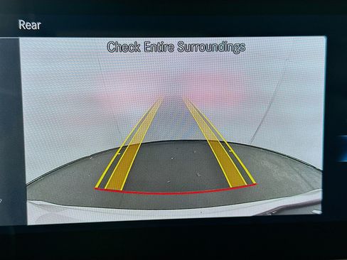 Used 2022 Mercedes-Benz GLC 300 4MATIC w/ Premium Package Lite image 22