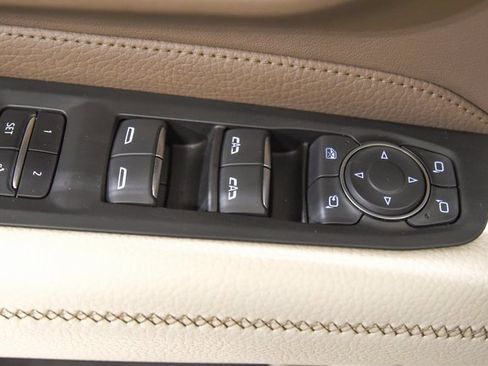 Used 2021 GMC Yukon Denali w/ Denali Ultimate Package image 15