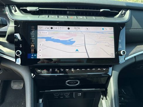 New 2026 Jeep Grand Cherokee L Limited AWD/4WD image 13
