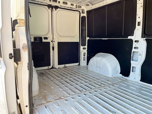 Used 2024 RAM ProMaster 3500 w/ Convenience Group image 23