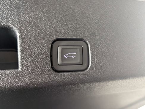 New 2025 GMC Acadia Elevation w/ Super Cruise Package image 11