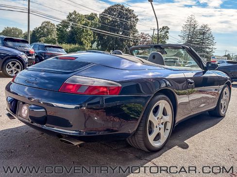 Used 2004 Porsche 911 Carrera RWD image 6