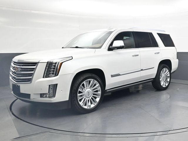 Used 2017 Cadillac Escalade Platinum AWD/4WD image 10
