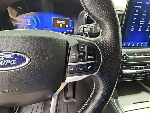 Used 2020 Ford Explorer ST w/ ST Street Pack image 28