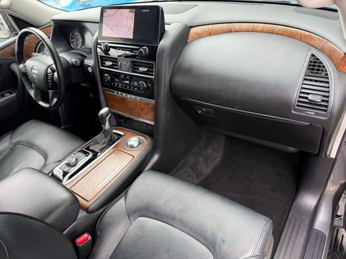 Used 2024 Nissan Armada SL AWD/4WD image 16