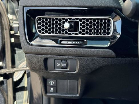 Used 2023 Honda Civic LX image 29