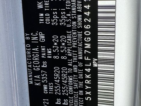 Certified 2021 Kia Sorento SX image 9