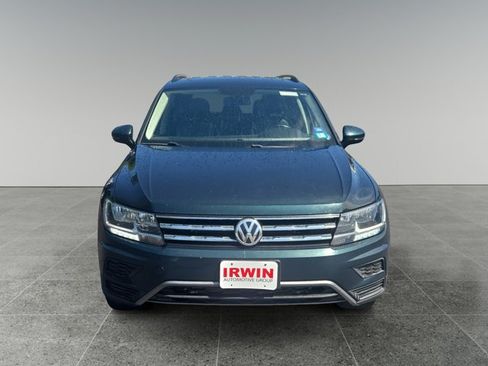 Used 2018 Volkswagen Tiguan SE AWD/4WD image 8