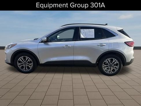 Used 2020 Ford Escape SEL image 4