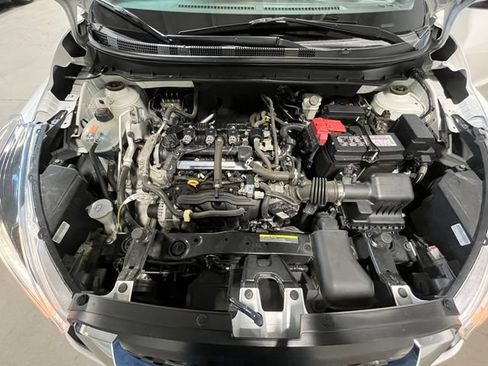 Used 2020 Nissan Kicks SV FWD image 27