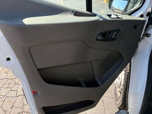 Used 2023 Ford Transit 250 Low Roof AWD w/ Exterior Upgrade Package image 21