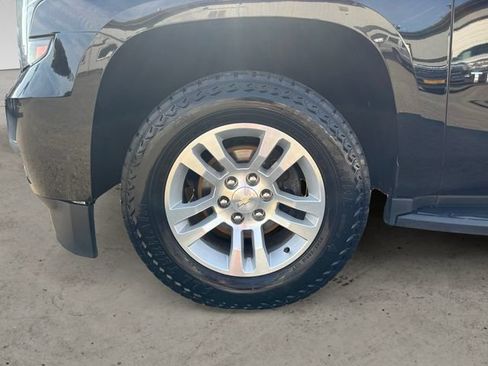 Used 2019 Chevrolet Tahoe LS AWD/4WD image 9