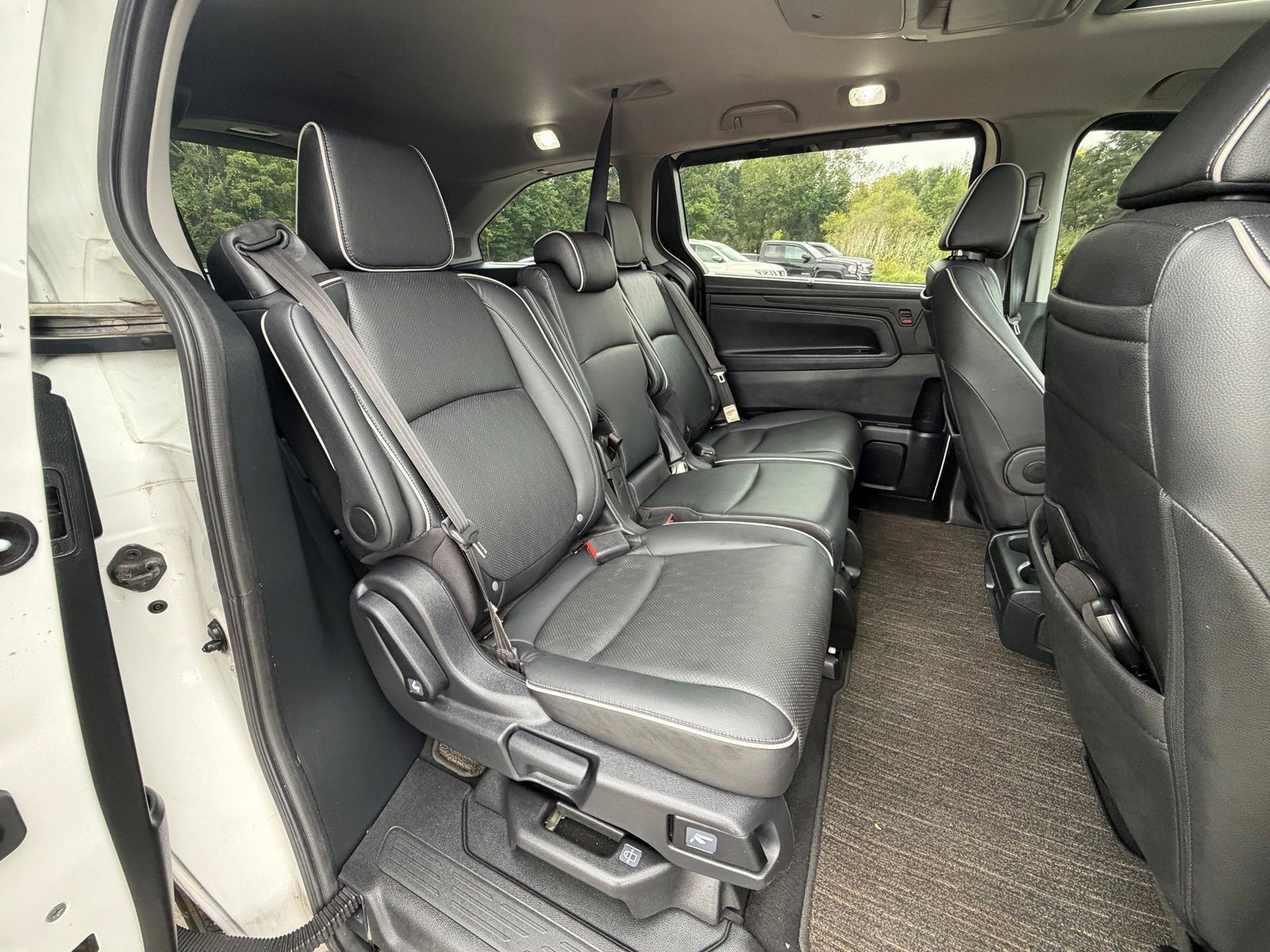 Used 2023 Honda Odyssey Elite image 37
