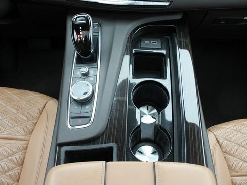 Used 2021 Cadillac Escalade Premium Luxury w/ Driver Assist Tech Package image 19