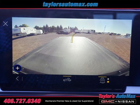 Used 2023 Chevrolet Silverado 1500 High Country w/ Technology Package image 24