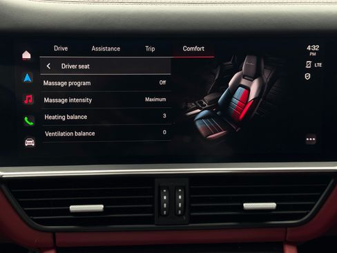 Used 2023 Porsche Cayenne GTS AWD/4WD image 36