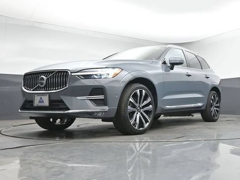 Used 2023 Volvo XC60 B5 Ultimate AWD/4WD image 40