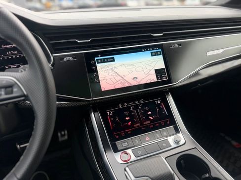 Used 2022 Audi SQ7 Premium Plus AWD/4WD image 21