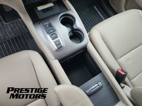 Used 2023 Honda Ridgeline RTL-E image 16