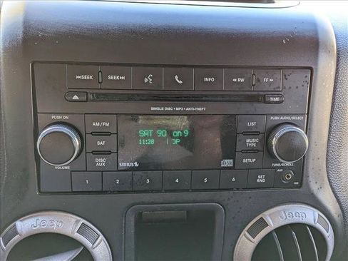 Used 2013 Jeep Wrangler Unlimited Sport w/ Connectivity Group image 13