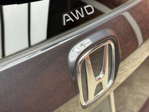 Used 2024 Honda CR-V EX-L image 5