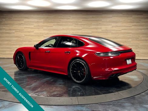 Used 2023 Porsche Panamera GTS image 9