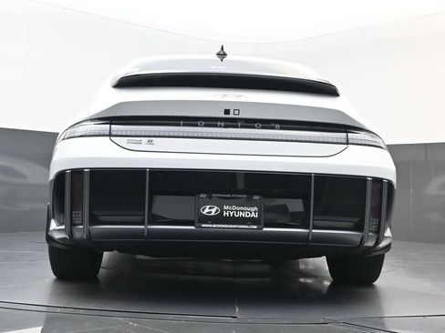 Certified 2023 Hyundai Ioniq 6 Limited RWD image 25