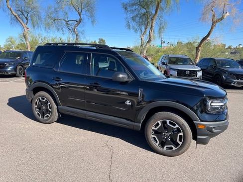 Used 2024 Ford Bronco Sport Outer Banks w/ Tech Package image 6