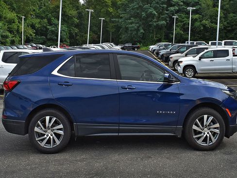 Used 2022 Chevrolet Equinox LT AWD/4WD image 6
